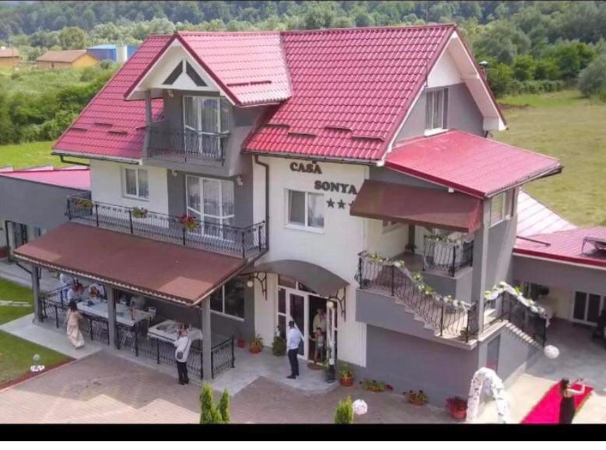 Casa Sonya Apartment Aninoasa Exterior photo